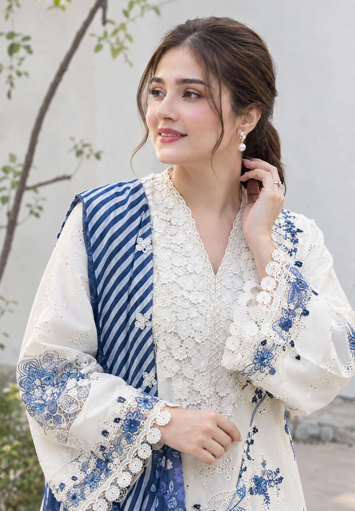 3-Piece Embroidered Dhanak