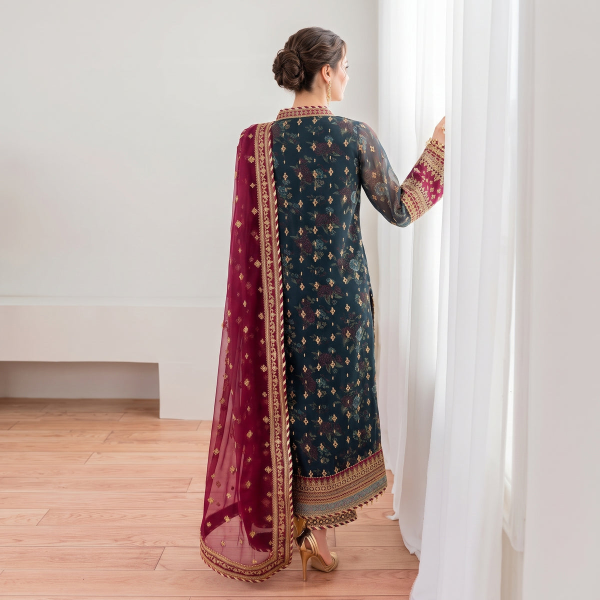 Unstitched Replica – 3-Piece Suit